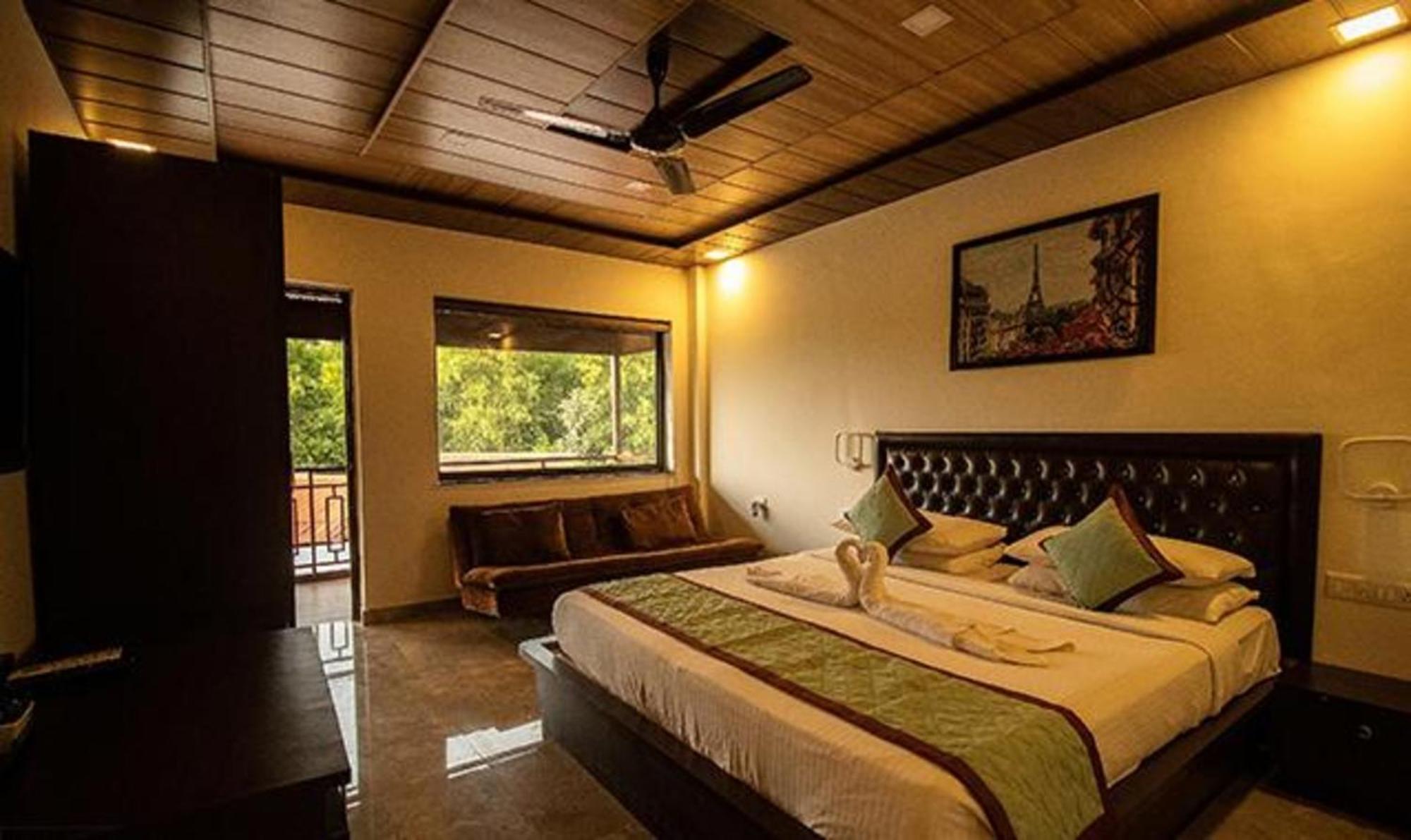 Fabhotel La Gracia Resort Morjim Buitenkant foto