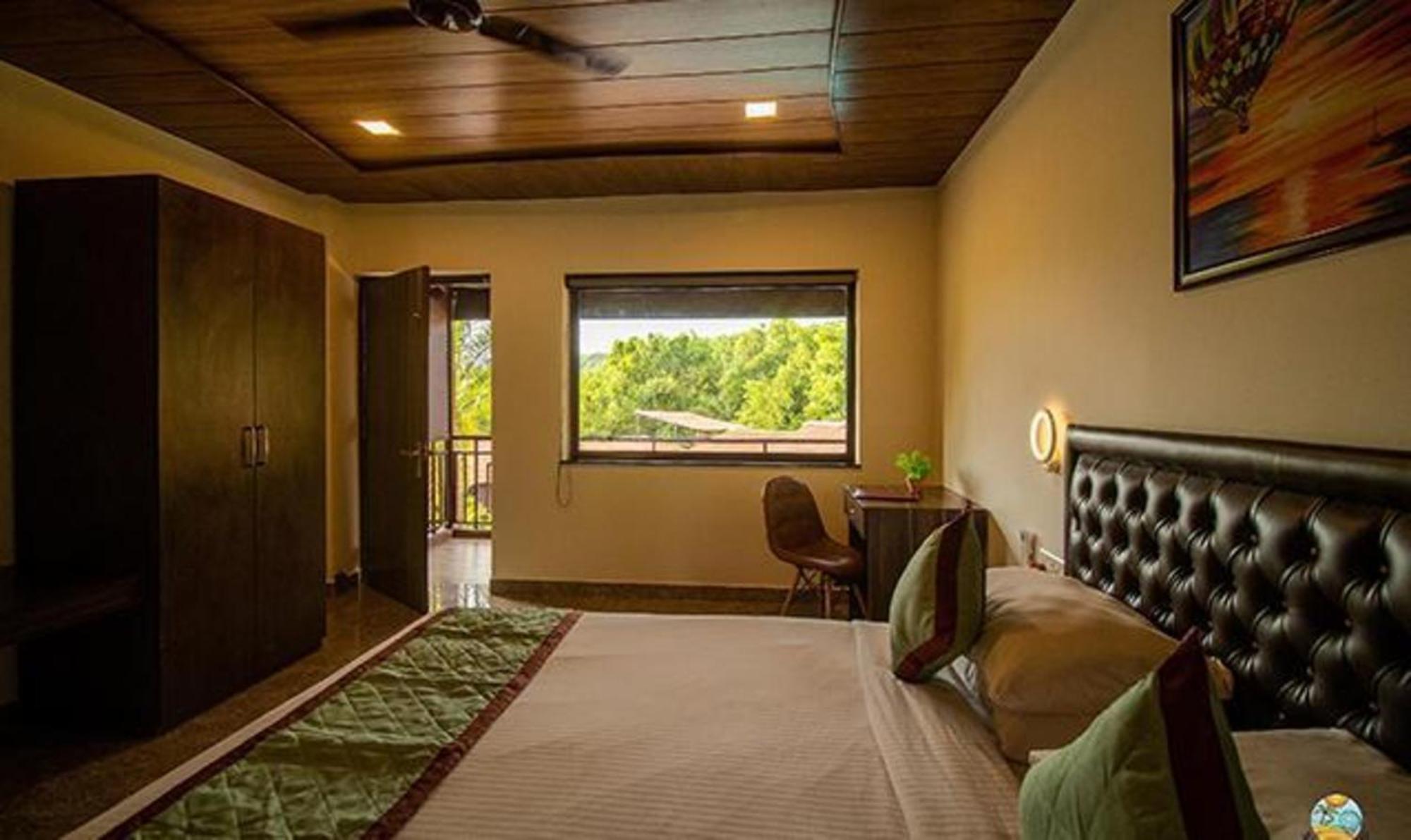 Fabhotel La Gracia Resort Morjim Buitenkant foto