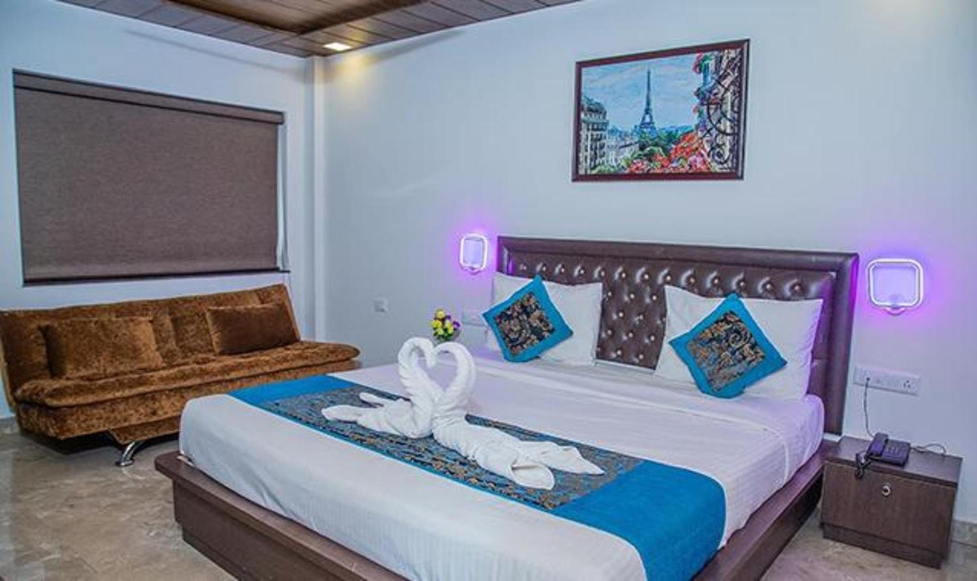 Fabhotel La Gracia Resort Morjim Buitenkant foto
