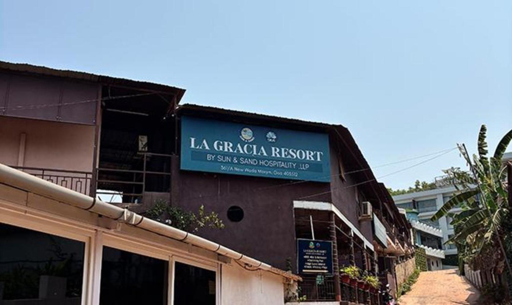 Fabhotel La Gracia Resort Morjim Buitenkant foto
